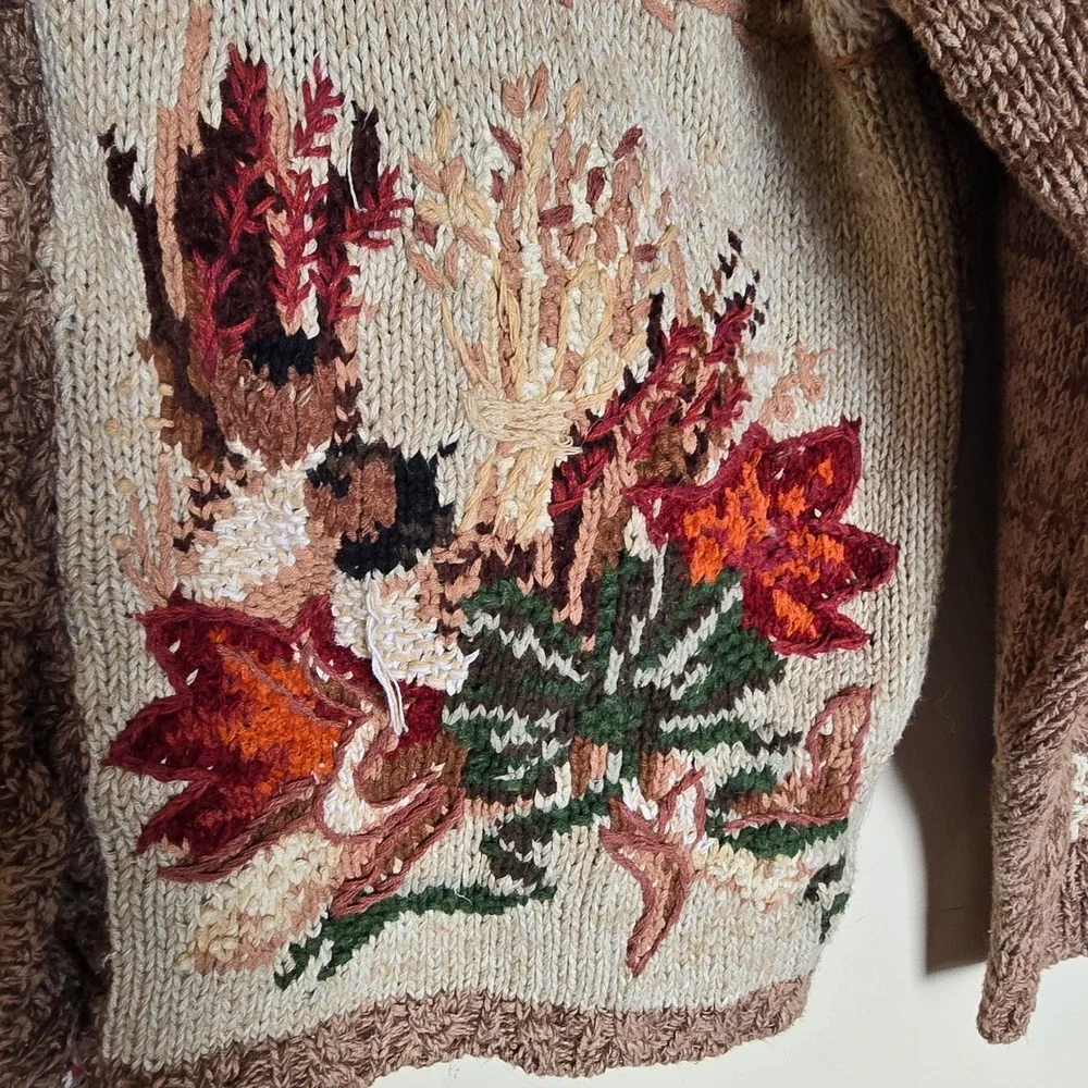 Heirloom Collectibles Vintage Fall Squirrel Pumpkin Cardigan Sweater Brown M